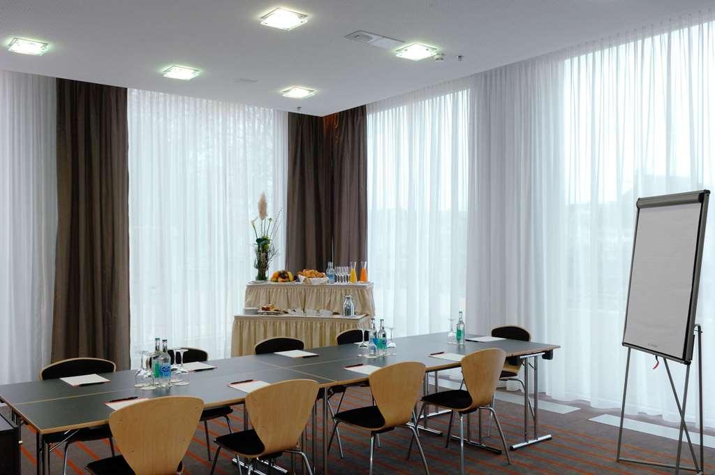 H4 Hotel Solothurn Einrichtungen foto